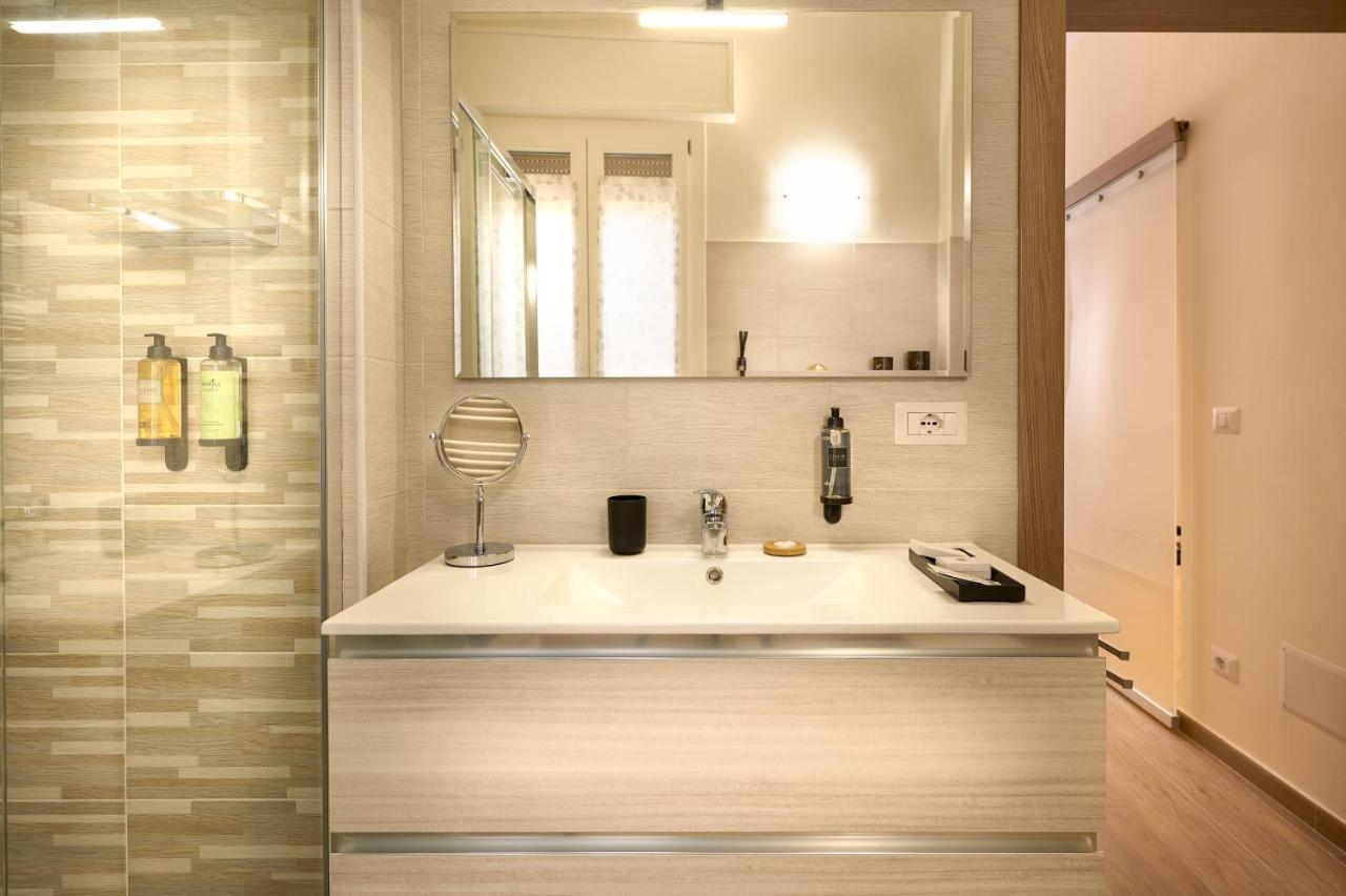 D'Azeglio 62 Luxury Rooms 博洛尼亚 外观 照片