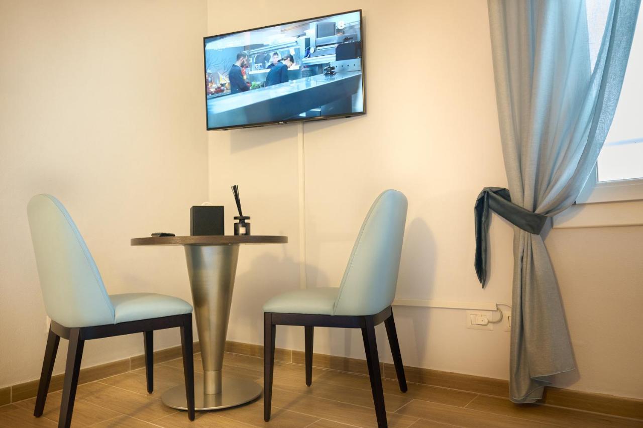 D'Azeglio 62 Luxury Rooms 博洛尼亚 外观 照片