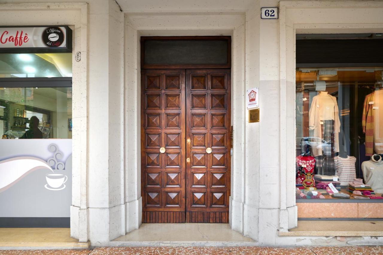 D'Azeglio 62 Luxury Rooms 博洛尼亚 外观 照片